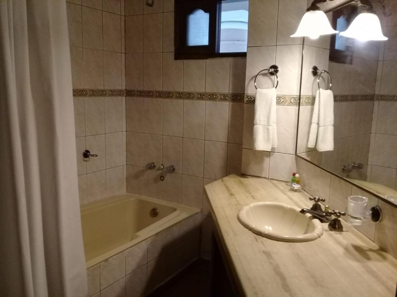 Hotel Puerta Del Rey Santa Cruz de La Sierra Εξωτερικό φωτογραφία